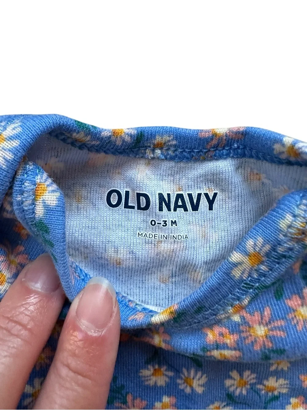 Old Navy summer themed short sleeve onesie bodysuit lot size 0-3 months